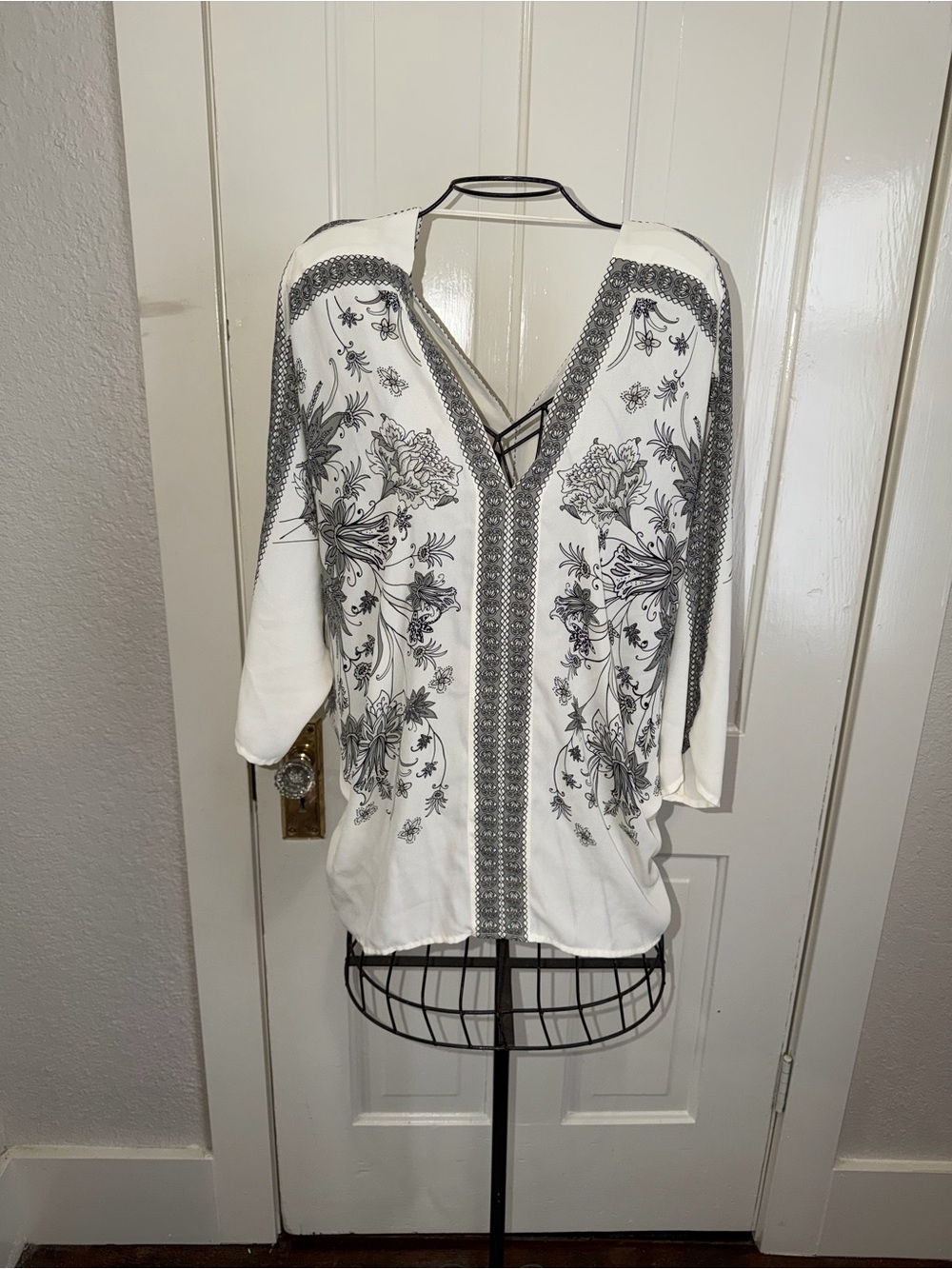 Rose & Olive White Tunic with Black Floral Border